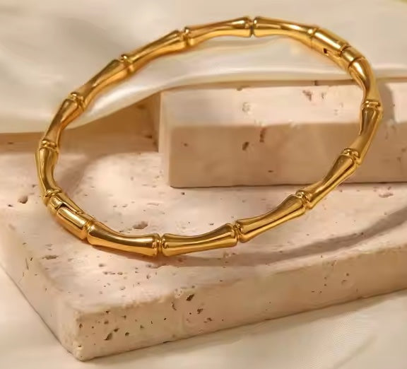 CALL OF THE WILD BANGLE