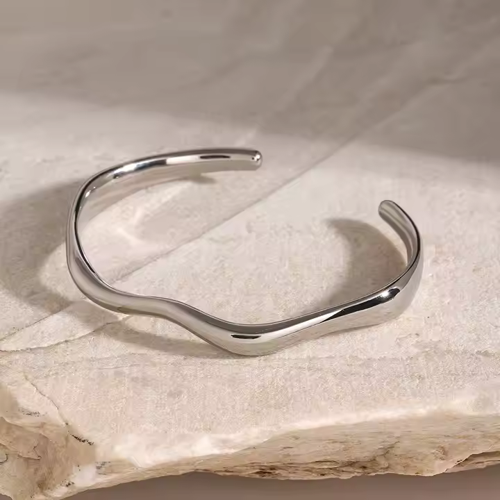 DATE NIGHT BANGLE