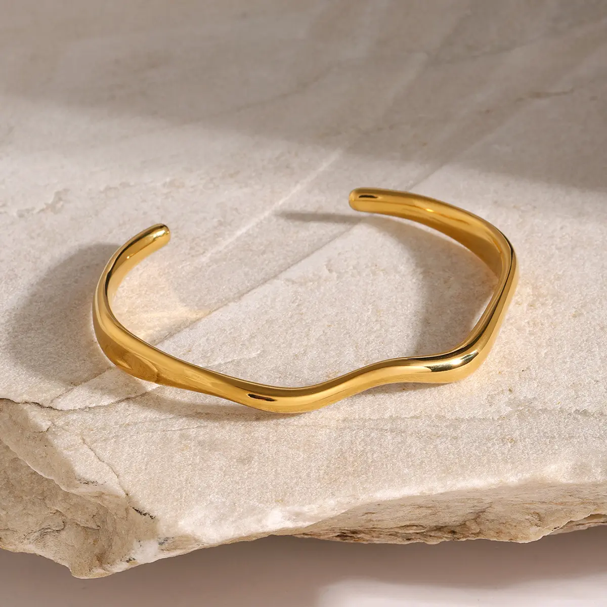 DATE NIGHT BANGLE