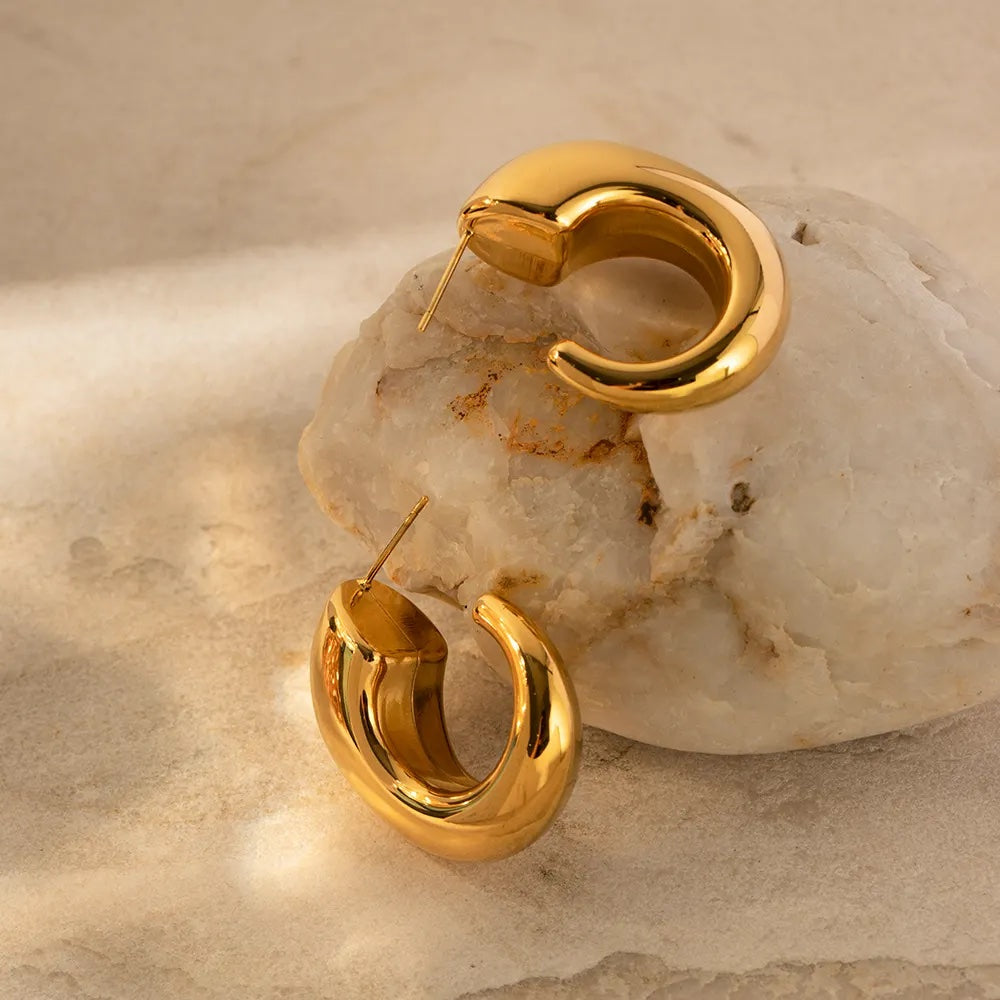 BRAVE HEART HOOP EARRINGS
