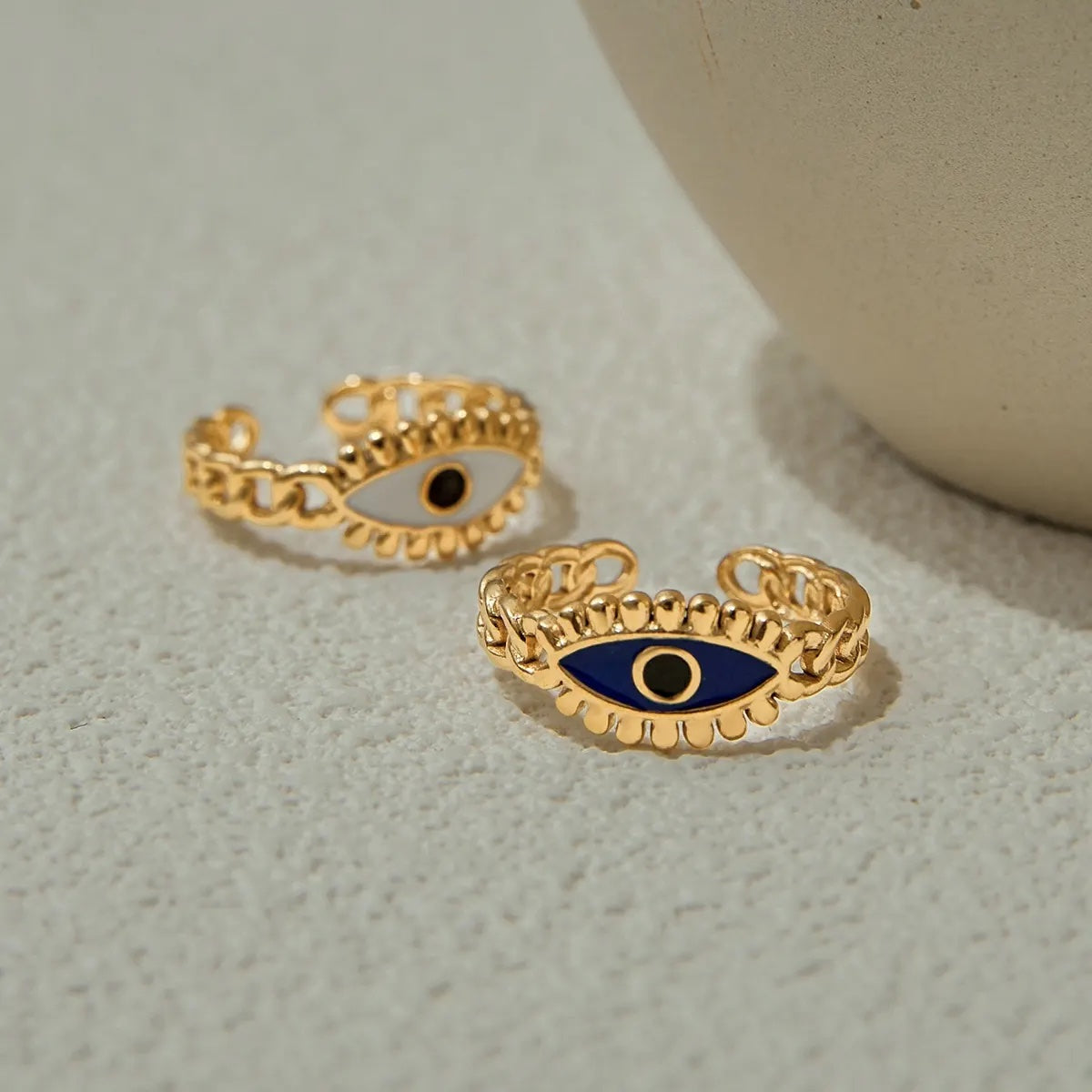 THE EYE RING