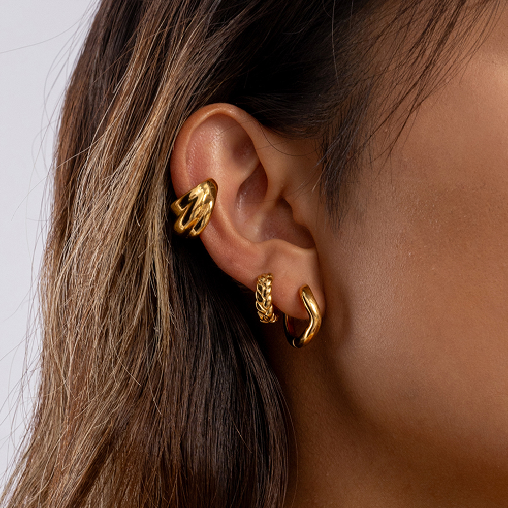 THE WAVE HOOP EARRINGS ~ BUY 2 SAVE 15%
