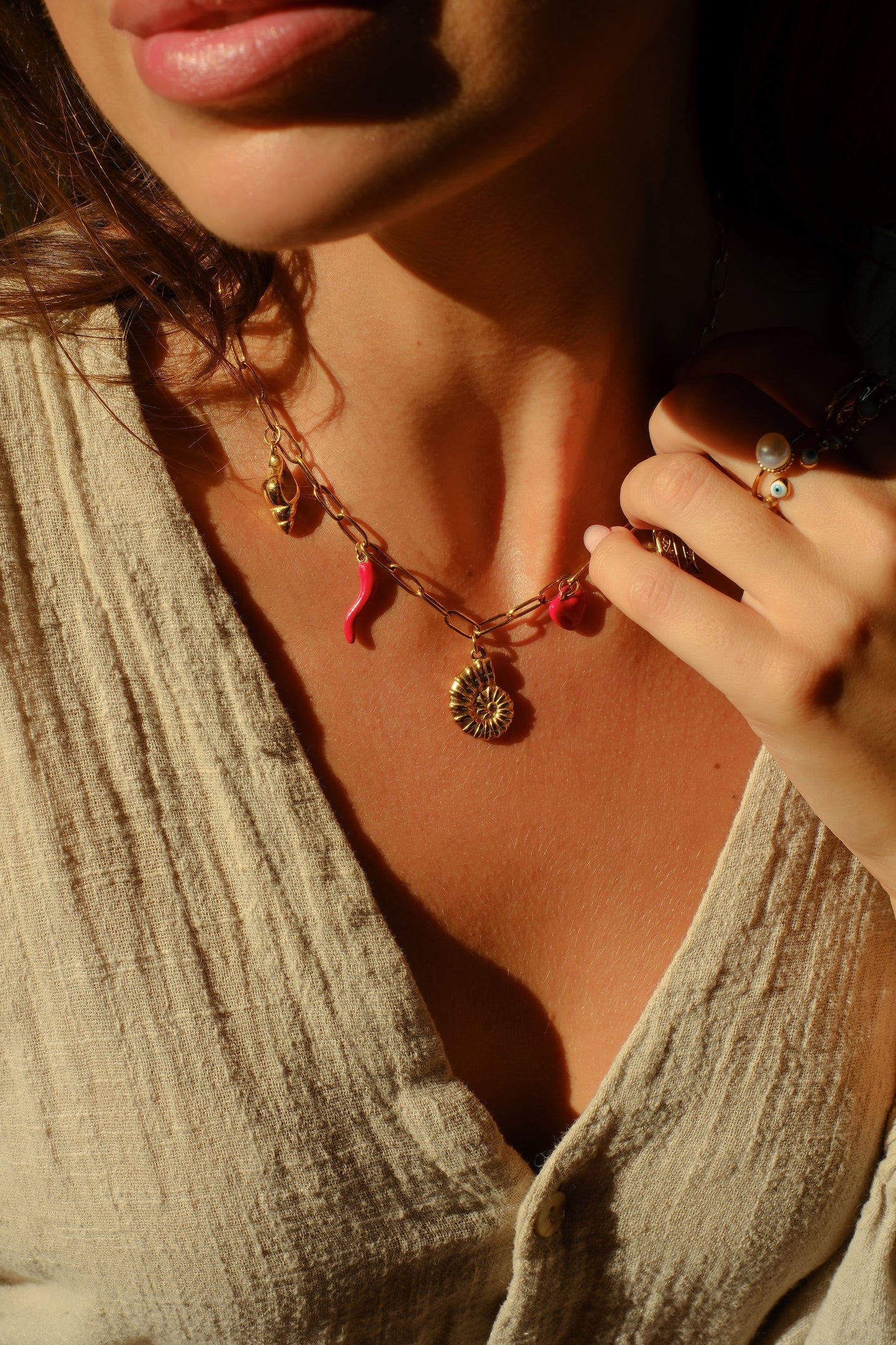 CHARM NECKLACE - THE GOLDEN BOOT