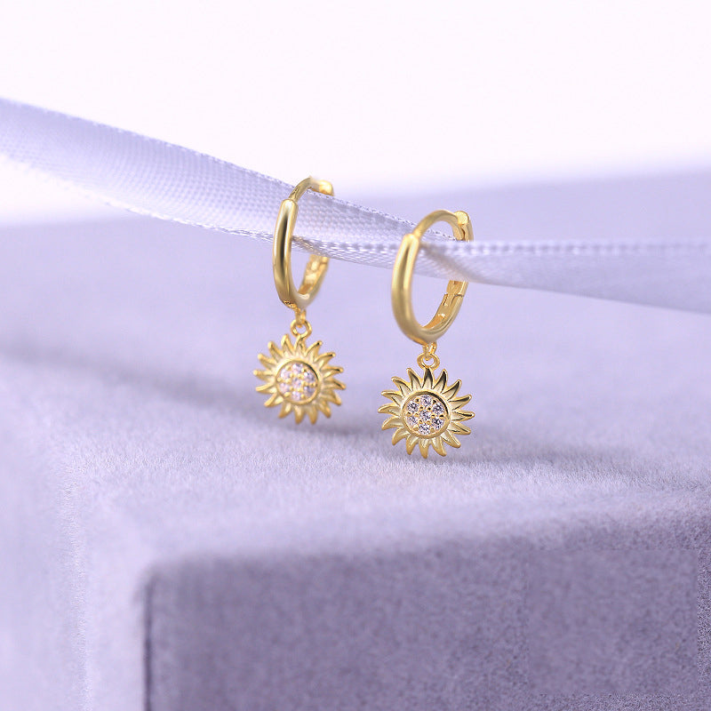 GARDEN OF EDEN HUGGIE HOOP EARRINGS