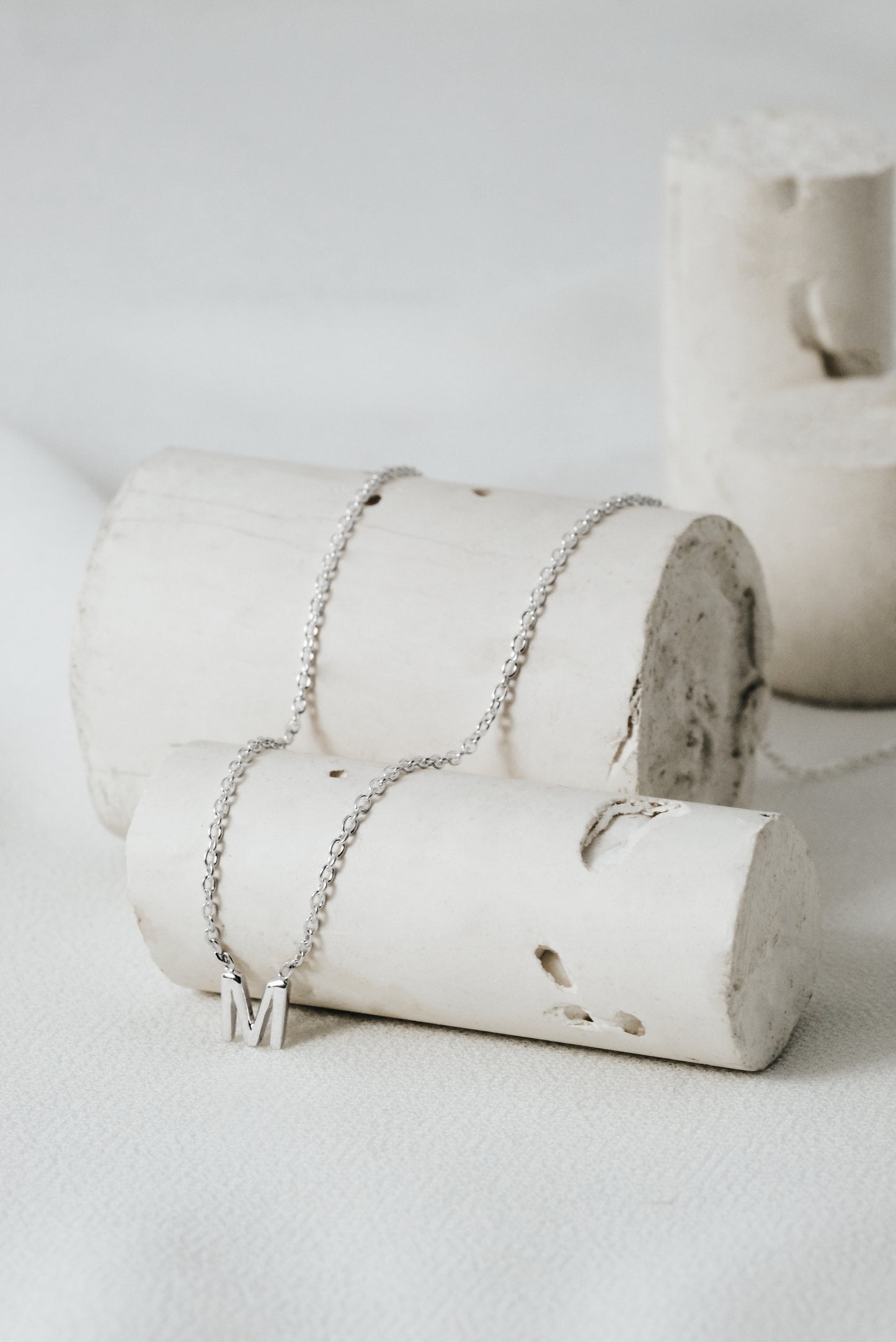 INITIAL NECKLACES SILVER/GOLD