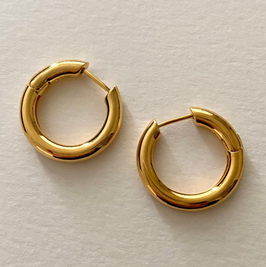 OPENING NIGHT HOOP EARRINGS