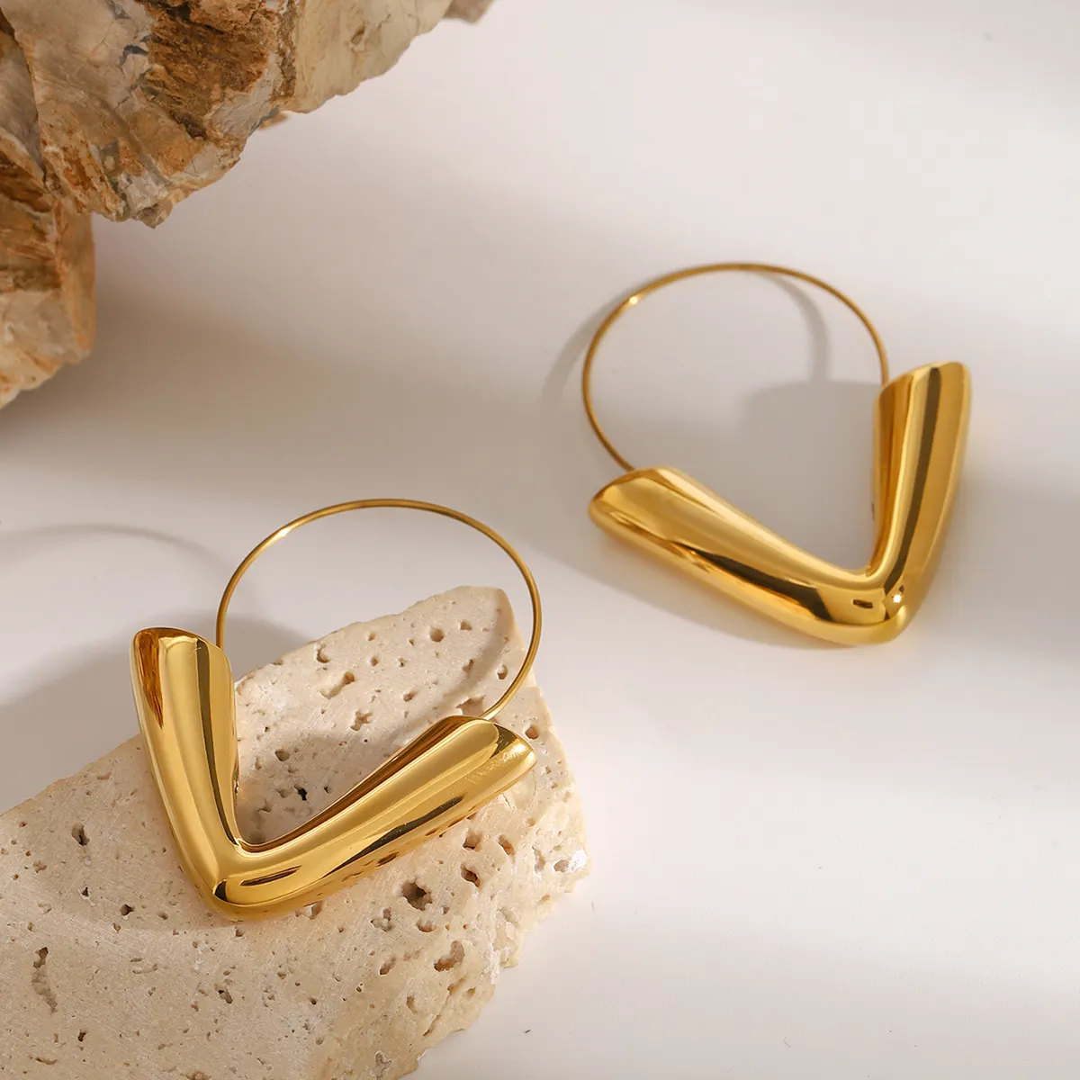 SUNSET TRIANGLE HOOP EARRINGS