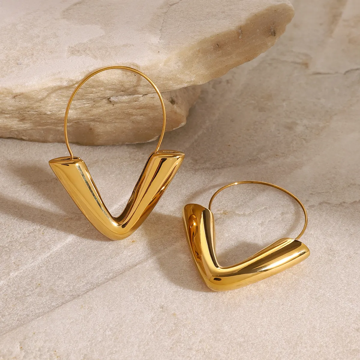 SUNSET TRIANGLE HOOP EARRINGS