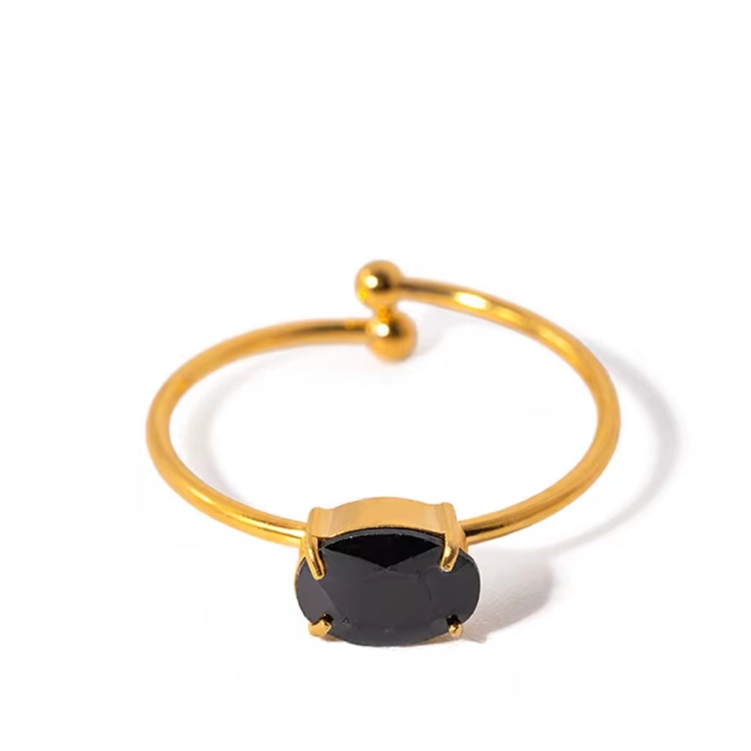 OVAL STONE SET RING