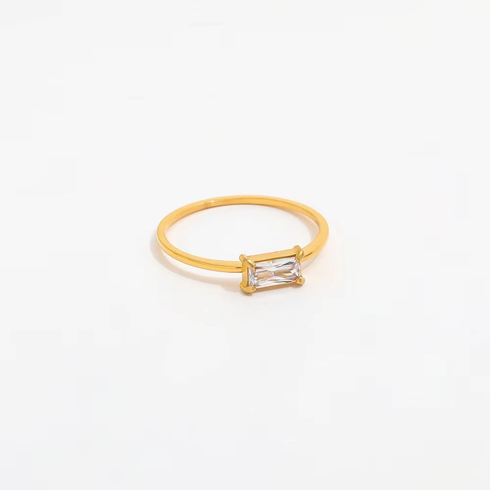 RECTANGLE STONE SET RING