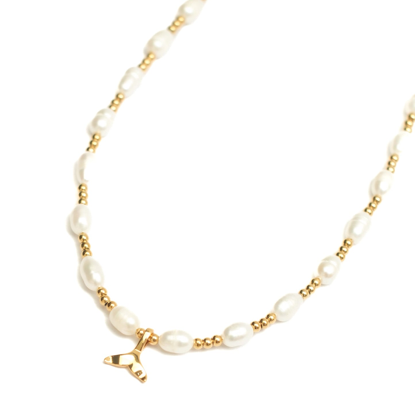 QUEEN OF THE SEA NECKLACE